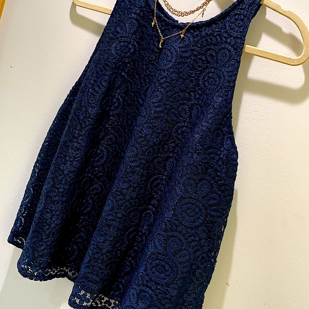 ⭐️✨Blousy Loose Floral Lace No Sleeve Tank